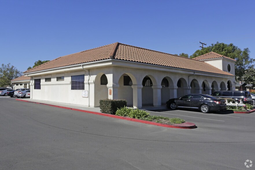 More Photos Of 400 E Santa Barbara St, Santa Paula Medical For Sale