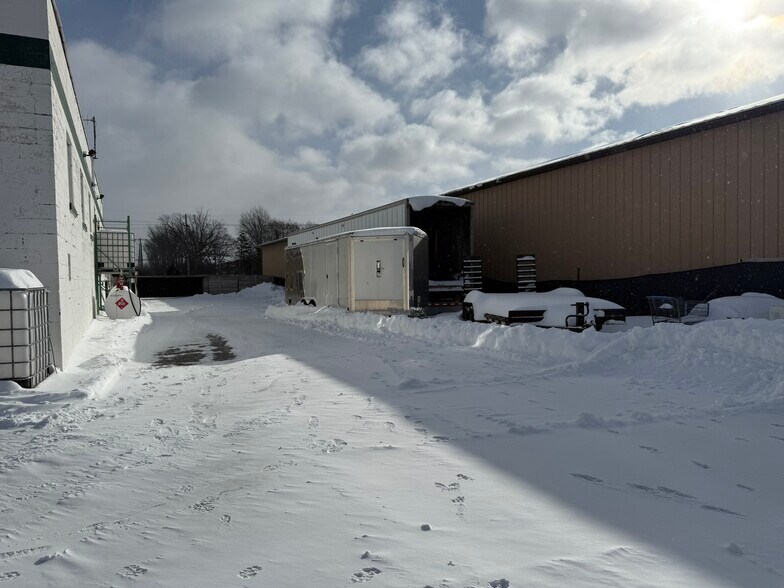 More Photos Of 375 Clay Rd, Rochester Light Distribution For Sale