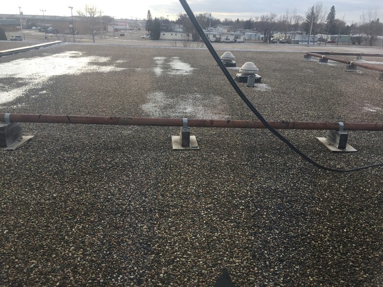 More Photos Of 2315 N Broadway, Minot Hospitality For Sale