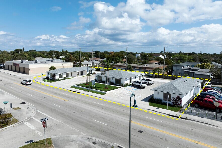 More Photos Of 1326 N Dixie Hwy, Lake Worth Unknown For Lease