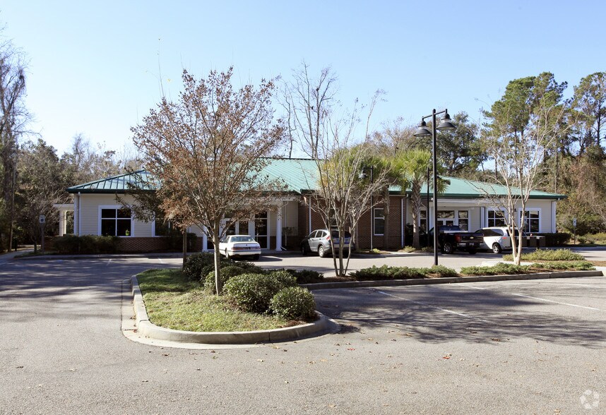 More Photos Of 897 Von Kolnitz Rd, Mount Pleasant Medical For Lease