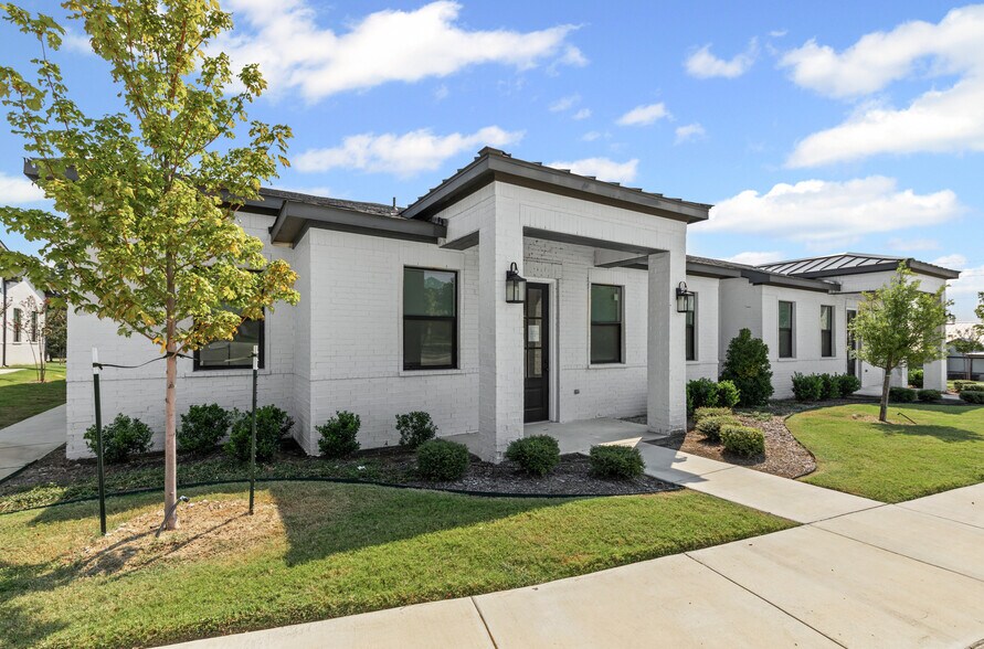 More Photos Of 1210 N Kimball Ave, Southlake Medical For Sale