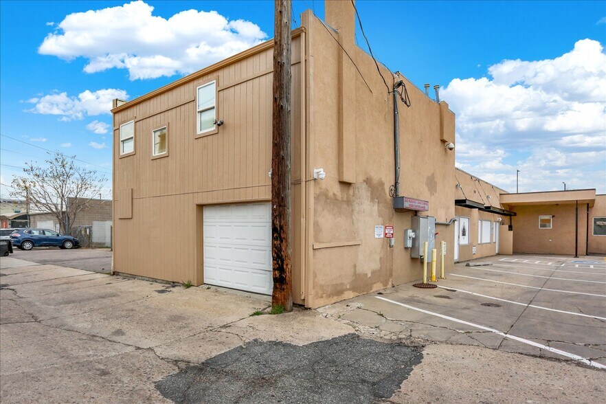 More Photos Of 762 Kalamath St, Denver Industrial For Sale