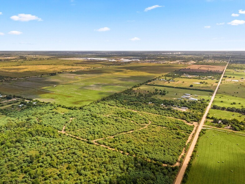 More Photos Of 3346 Orange Hill Rd, Sealy Land For Sale