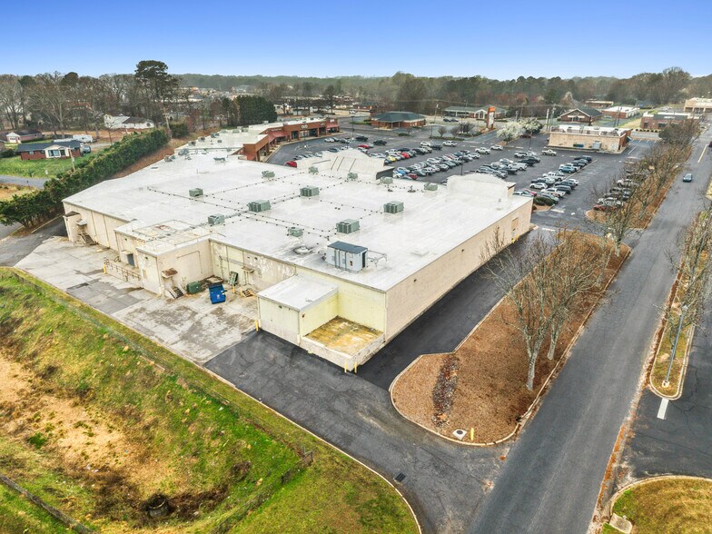 More Photos Of 201-273 W Butler Rd, Mauldin General Retail For Lease