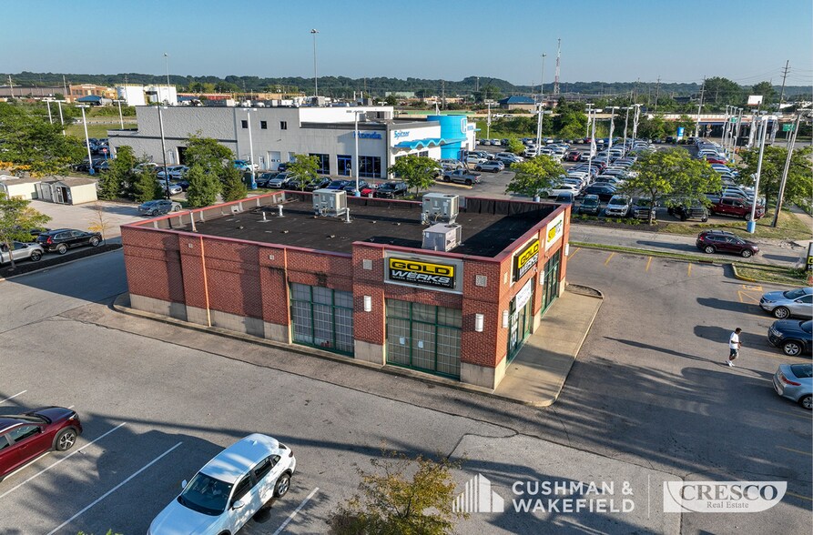 More Photos Of 893-899 E 200th St, Euclid Freestanding For Lease
