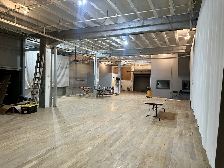More Photos Of 19 Heron St, San Francisco Warehouse For Lease