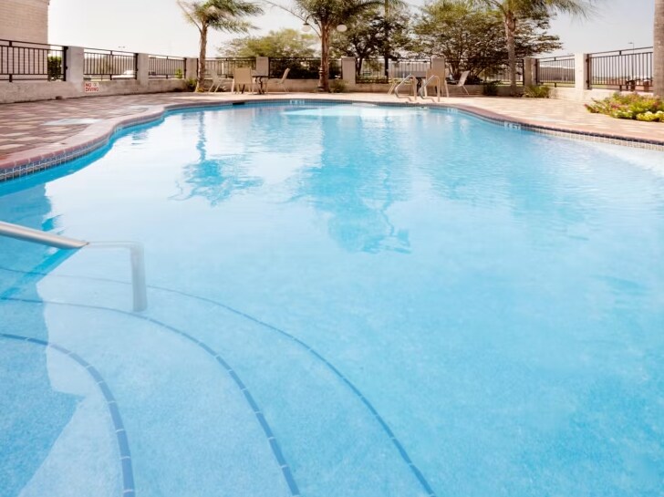 More Photos Of 2965 E Main St, Alice Hospitality For Sale