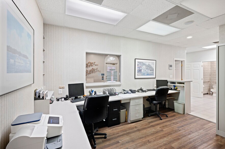 More Photos Of 1348 Matthews Township Pky, Matthews Office For Sale