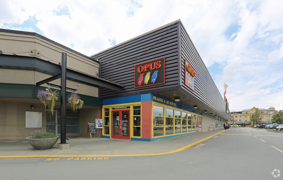 More Photos Of 5501 204th St, Langley Storefront For Lease