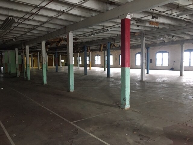 More Photos Of 20 Payton St, Lowell Industrial For Sale
