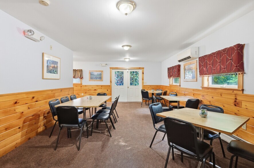 More Photos Of 225 Owego Turnpike, Waymart Specialty For Sale