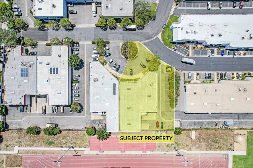 More Photos Of 6433 Alondra Blvd, Paramount Distribution For Sale