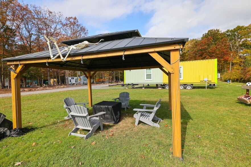 More Photos Of 2624 State Route 534, Albrightsville Hotel For Sale