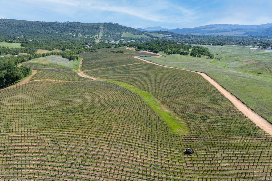 More Photos Of 895 CA-53 hwy, Clearlake Land For Sale