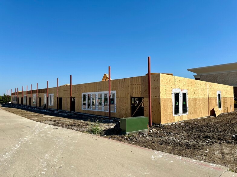 More Photos Of 5121 S Custer Rd, McKinney Medical For Sale
