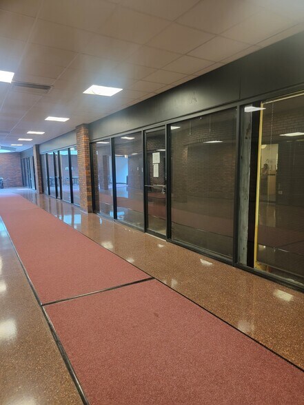 More Photos Of 5419 N Sheridan Rd, Chicago Apartments For Lease