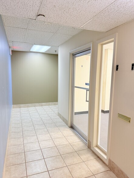 More Photos Of 731 James St, Syracuse Office Residential For Lease