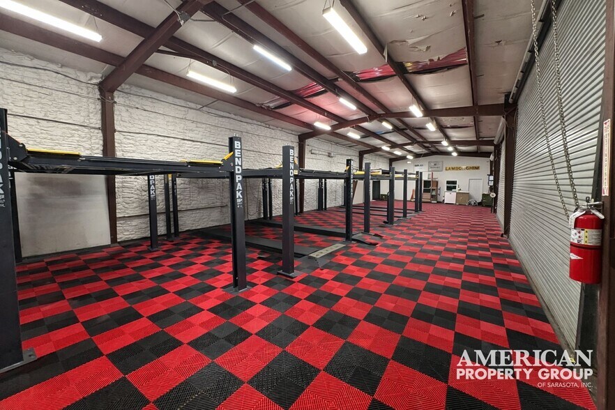 More Photos Of 180 Artists Ave, Englewood Warehouse For Sale