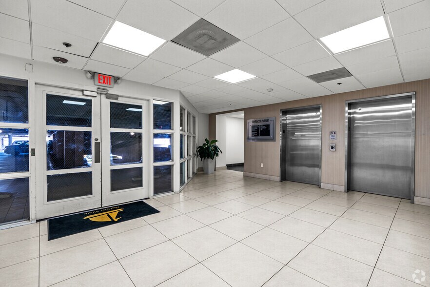 More Photos Of 1650 SE 17th St, Fort Lauderdale Office For Lease