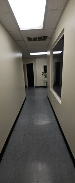 More Photos Of 4917 South Blvd, Charlotte Medical For Lease