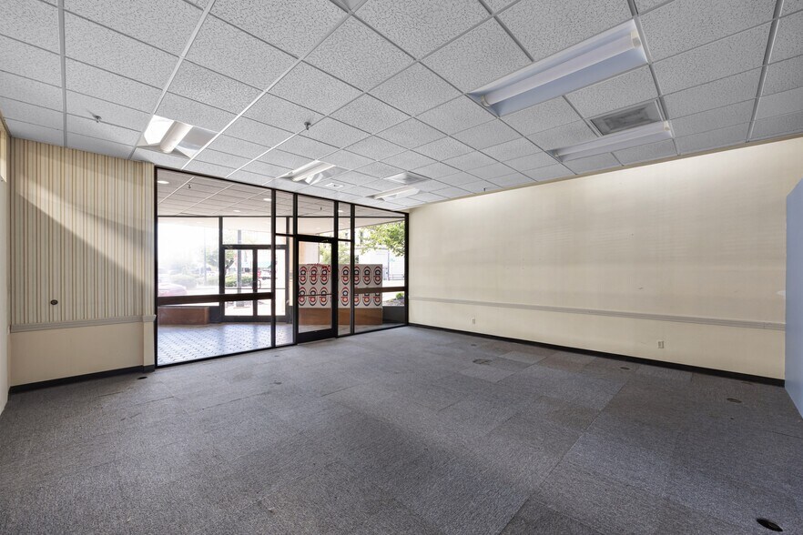 More Photos Of 116 N Church St, Jackson Office For Lease