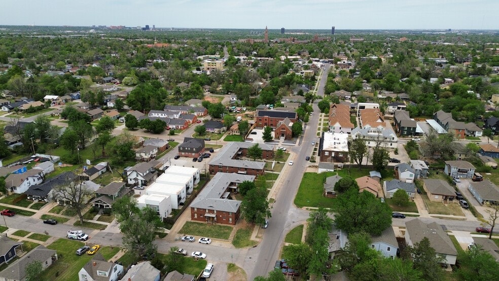 More Photos Of 1705 NW 11th St, Oklahoma City Apartments For Sale