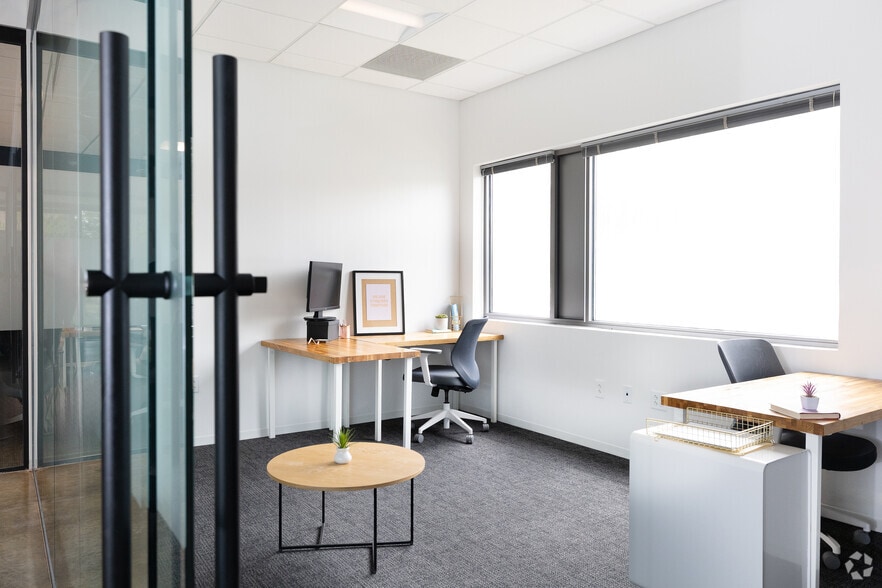 More Photos Of 700 Tech Center Pky, Newport News Coworking Space