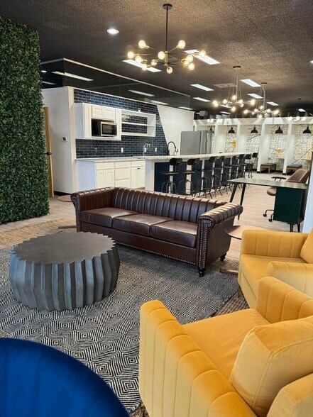 More Photos Of 181 E Center St, Marion Coworking Space