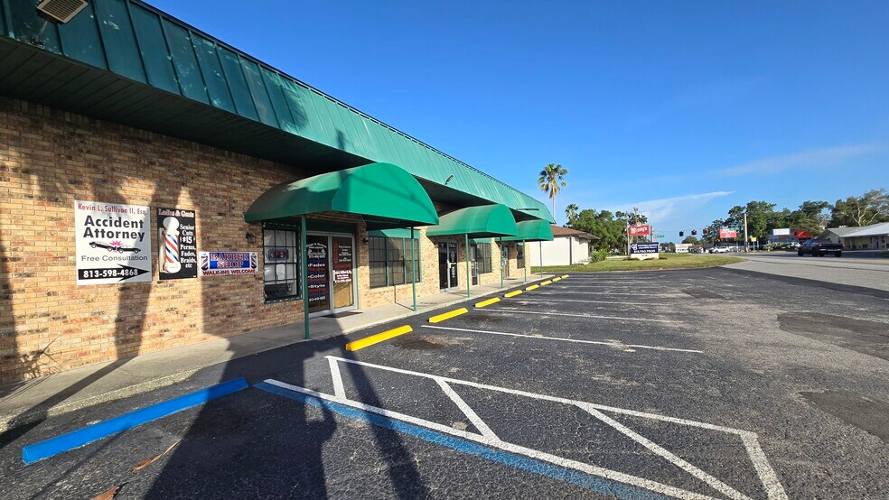 More Photos Of 5720 Gall Blvd, Zephyrhills Office For Lease