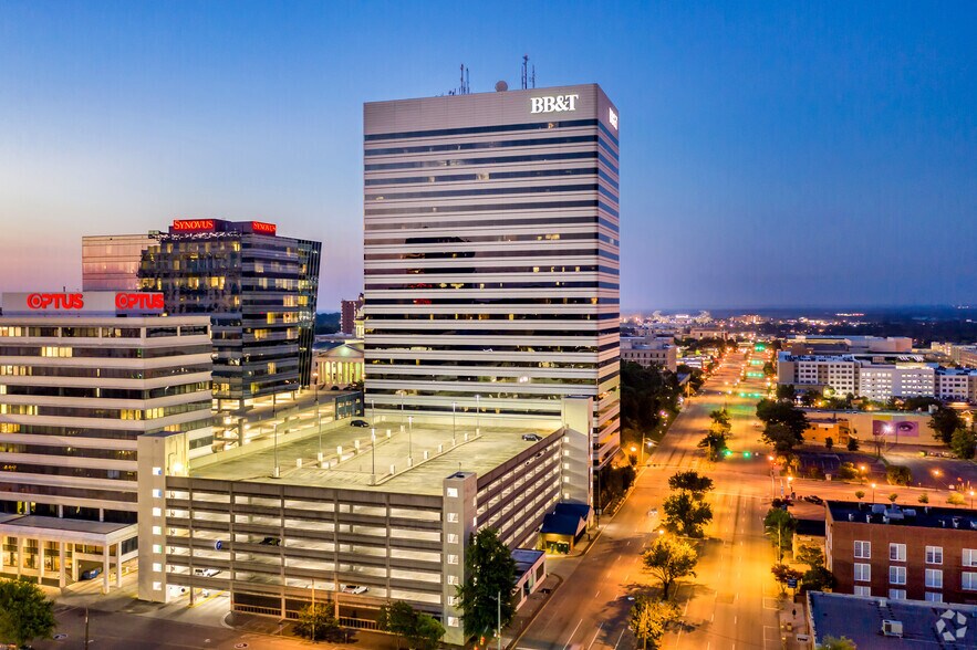 More Photos Of 1201 Main St, Columbia Office For Lease