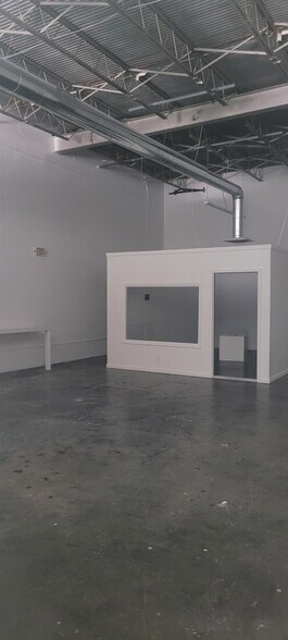 More Photos Of 800 Lambert Dr NE, Atlanta Loft Creative Space For Lease
