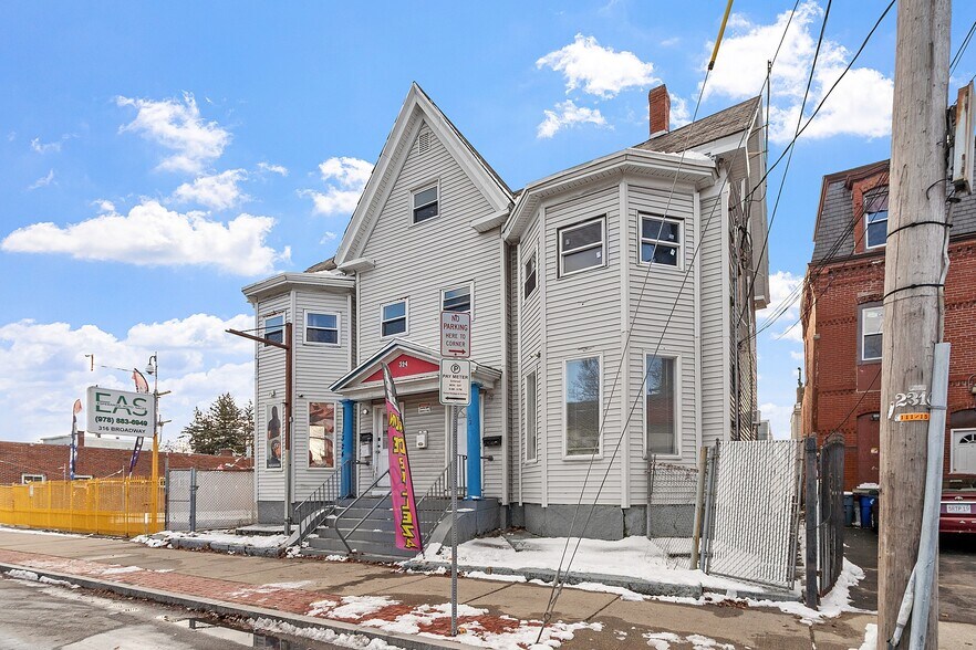 More Photos Of 324-326 Broadway, Lawrence Office Residential For Sale