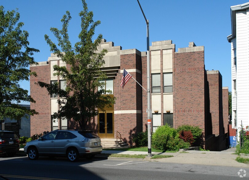 Primary Photo Of 245 N Broadway, Sleepy Hollow Village Medical For Lease