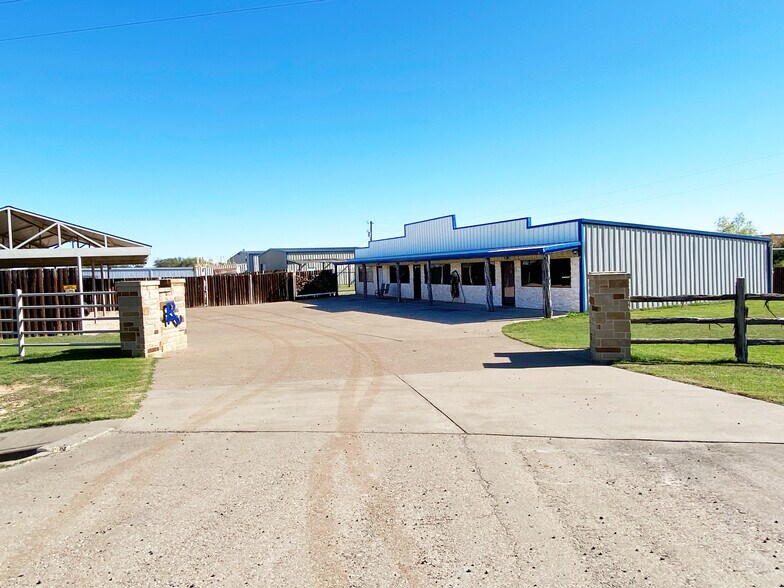 More Photos Of 5778 FM 933, Whitney Flex For Lease