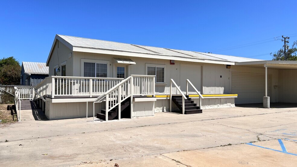 More Photos Of 414 N O St, Lompoc Industrial For Sale