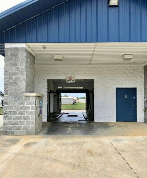 More Photos Of 9107 Ooltewah-Georgetown Rd, Ooltewah Carwash For Sale