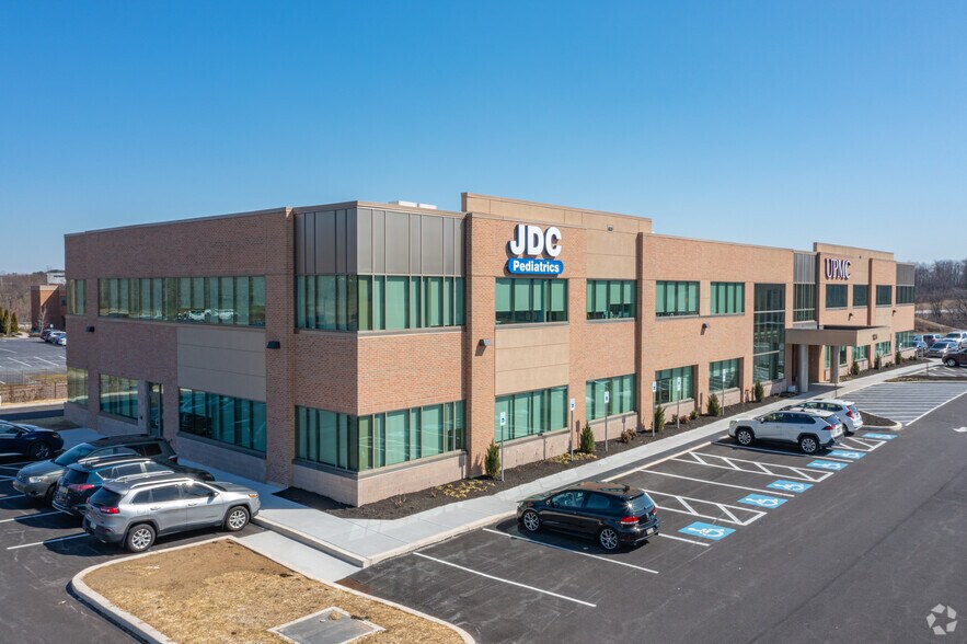 More Photos Of 1824 Good Hope Rd, Enola Medical For Lease