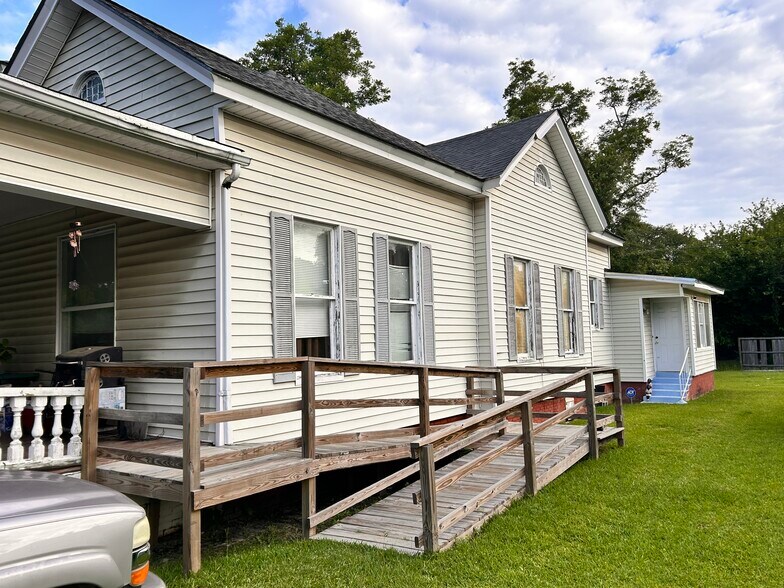 More Photos Of 511 E 13th Ave, Cordele Specialty For Sale