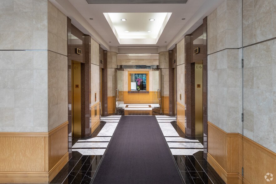 More Photos Of 999 Canada Pl, Vancouver Office For Lease