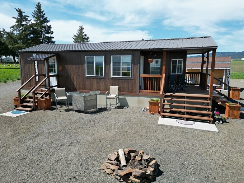More Photos Of 110 Seubert Heights Dr, Cottonwood Trailer Camper Park For Sale