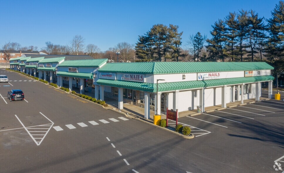 Primary Photo Of 471-503 E County Line Rd, Warminster Freestanding For Sale