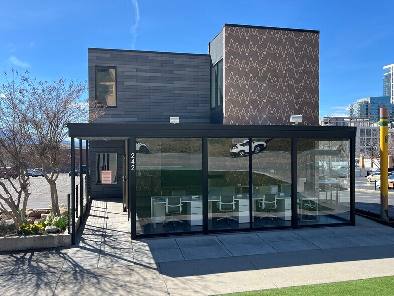 More Photos Of 242 E South Temple, Salt Lake City Freestanding For Lease