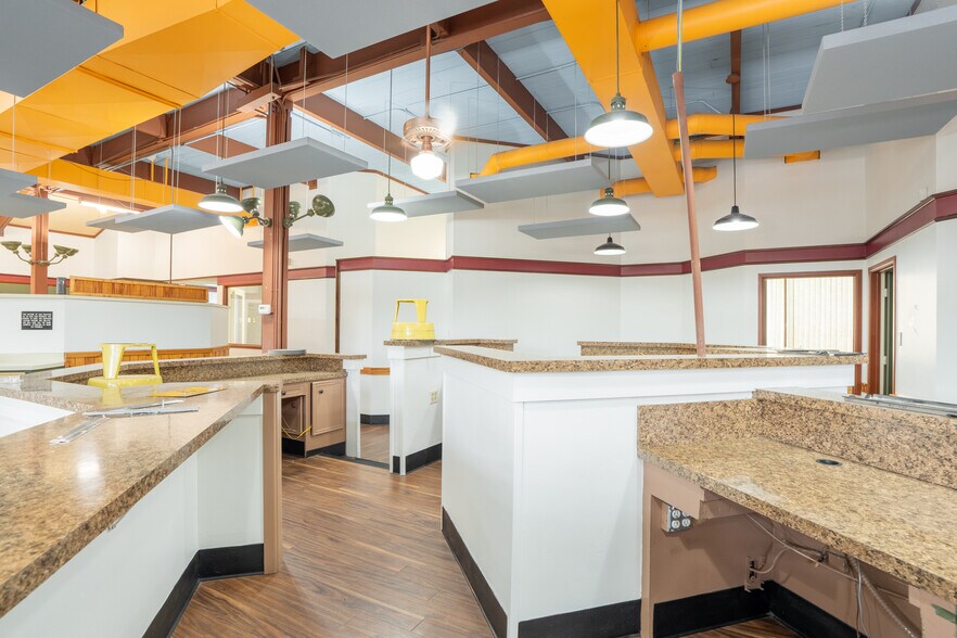 More Photos Of 5102 Salem Ave, Lubbock Medical For Sale