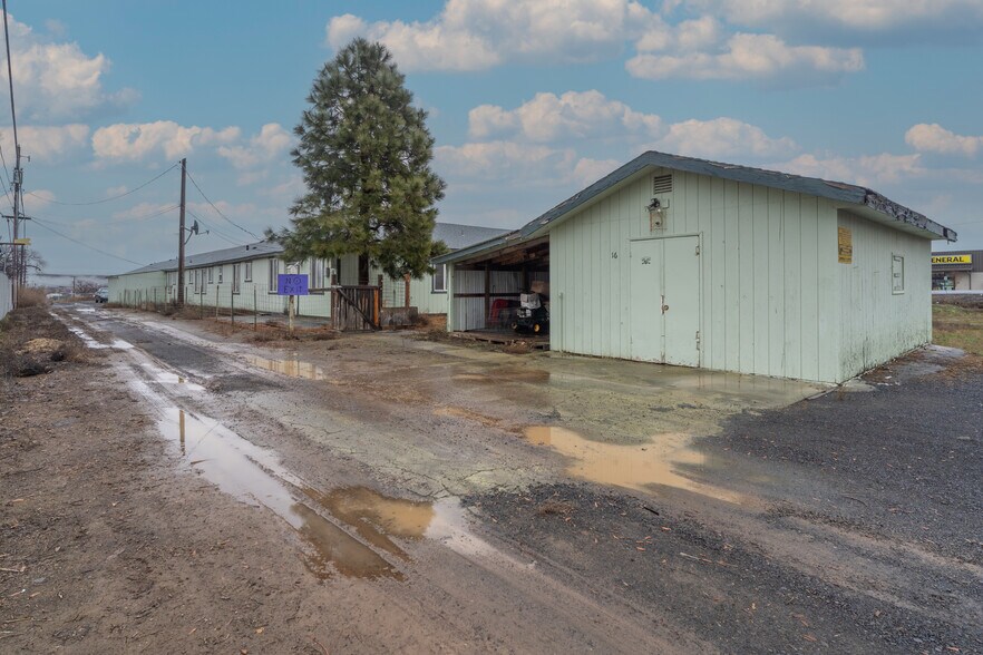 More Photos Of 68 W Hwy 28, Soap Lake Apartments For Sale