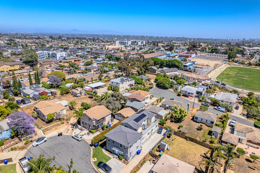 More Photos Of 6737-43 Thomson Ct, San Diego Apartments For Sale