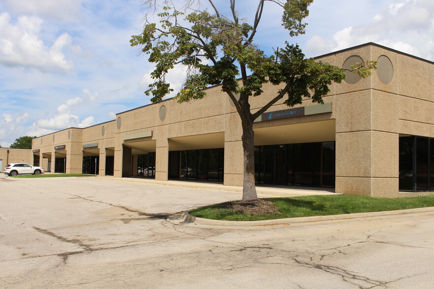 Primary Photo Of 9531-9545 Alden Rd, Lenexa Light Distribution For Lease