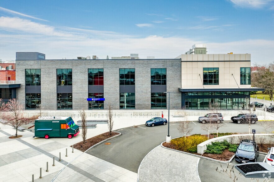 More Photos Of 135 William T Morrissey Blvd, Dorchester Office For Lease