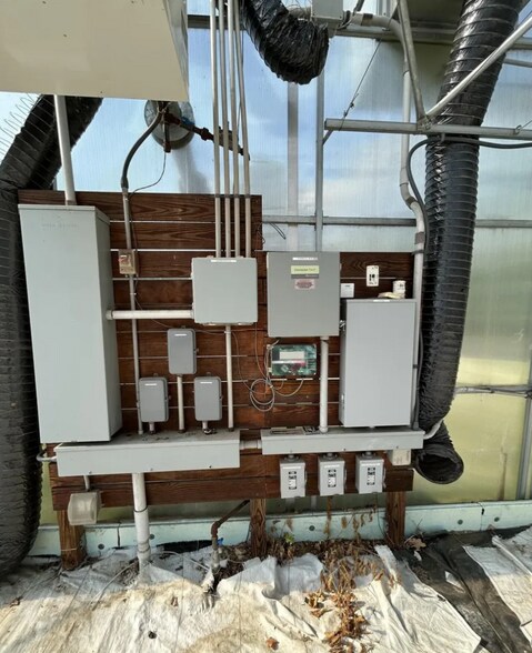 More Photos Of 244 Amesbury Rd, Kensington Mixed Retail For Lease