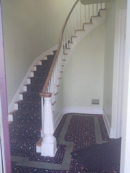 More Photos Of 45605 Cass Ave, Utica Apartments For Sale